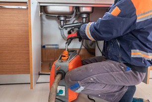 Okmeydani Lavabo Tikali Boru Açma